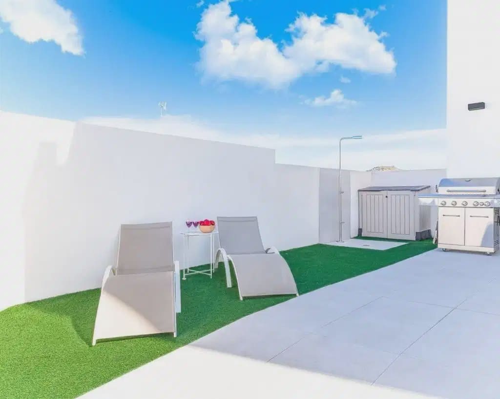 4 bedroom Villa for sale in Benijofar with garage - € 420,000 (Ref: 9897065)