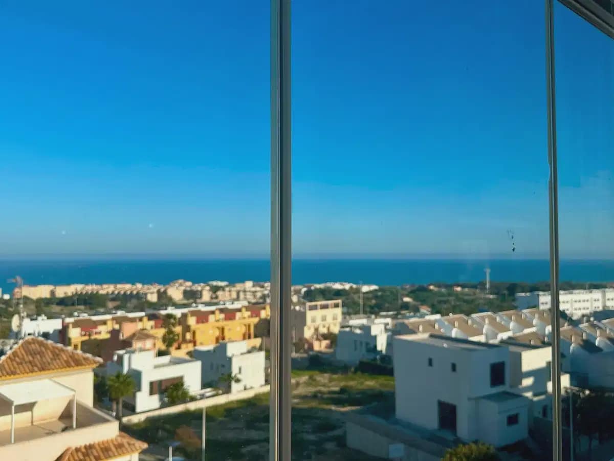 2 bedroom Penthouse for sale in Guardamar del Segura with pool - € 450,000 (Ref: 9897066)