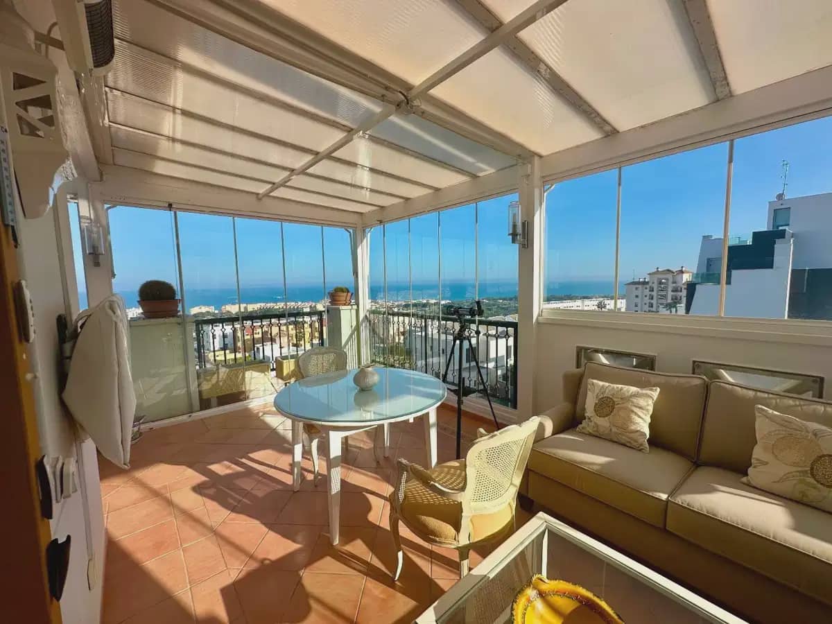 2 bedroom Penthouse for sale in Guardamar del Segura with pool - € 450,000 (Ref: 9897066)
