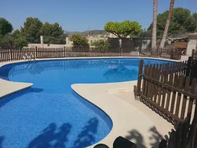 3 soveværelse Villa til salg i La Romana med swimmingpool garage - € 385.000 (Ref: 9897068)