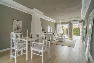 3 soverom Villa til salgs i La Siesta, Torrevieja med svømmebasseng - € 439 000 (Ref: 9897069)