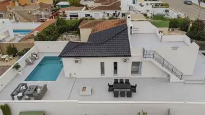 3 soverom Villa til salgs i La Siesta med svømmebasseng - € 439 000 (Ref: 9897069)