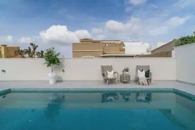 3 soverom Villa til salgs i La Siesta med svømmebasseng - € 439 000 (Ref: 9897069)