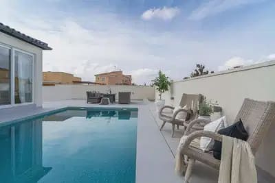 3 soverom Villa til salgs i La Siesta med svømmebasseng - € 439 000 (Ref: 9897069)