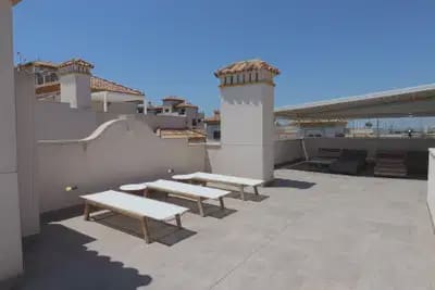 2 Zimmer Penthouse zu verkaufen in Guardamar del Segura mit Pool Garage - 429.000 € (Ref: 9897071)