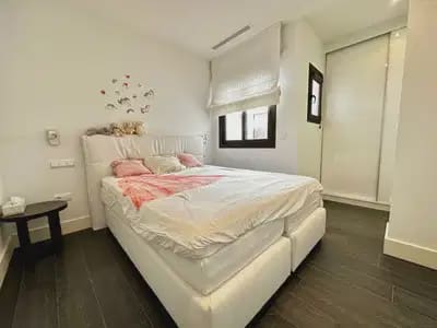 2 Zimmer Penthouse zu verkaufen in Guardamar del Segura mit Pool Garage - 429.000 € (Ref: 9897071)