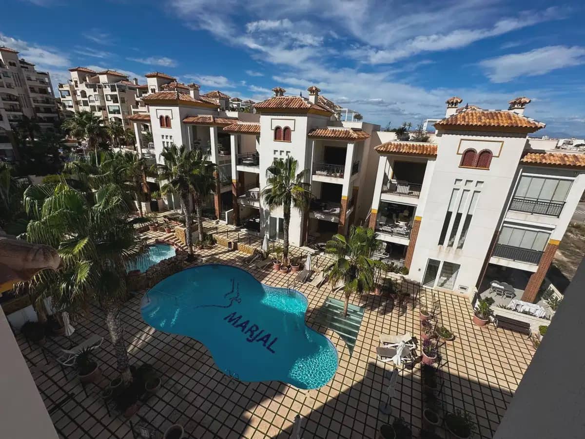 2 Zimmer Penthouse zu verkaufen in Guardamar del Segura mit Pool Garage - 429.000 € (Ref: 9897071)