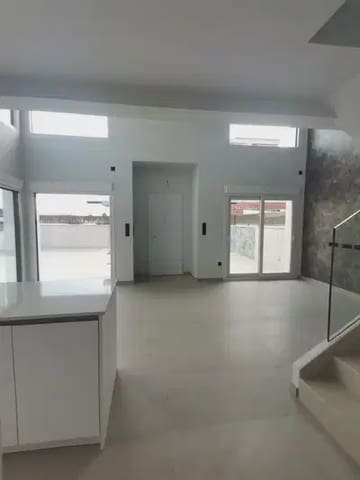 3 sypialnia Willa na sprzedaż w Los Montesinos z basenem garażem - 465 000 € (Ref: 9897073)