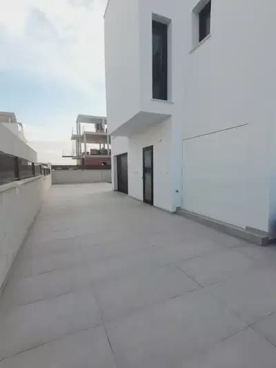 3 Zimmer Villa zu verkaufen in Los Montesinos mit Pool Garage - 465.000 € (Ref: 9897073)