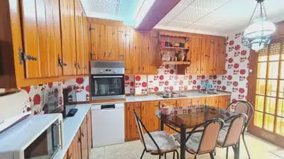 4 bedroom Townhouse for sale in Elda - € 429,995 (Ref: 9897084)