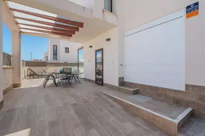 3 quarto Moradia Geminada para venda em Ciudad Quesada com piscina garagem - 470 000 € (Ref: 9897086)
