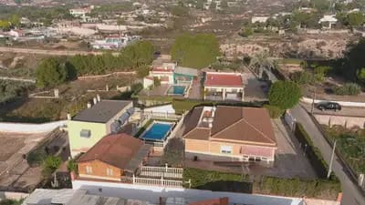 7 Zimmer Villa zu verkaufen in Albatera - 389.000 € (Ref: 9897089)