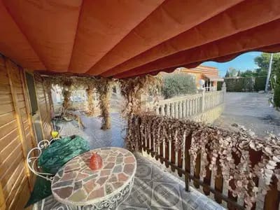 7 Zimmer Villa zu verkaufen in Albatera - 389.000 € (Ref: 9897089)