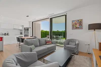 2 sovrum Lägenhet till salu i Las Colinas Golf med pool - 460 000 € (Ref: 9897090)