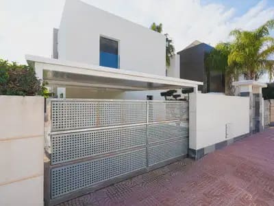 3 Zimmer Villa zu verkaufen in Ciudad Quesada - 459.000 € (Ref: 9897092)