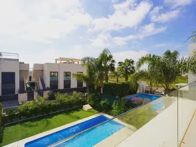 3 Zimmer Villa zu verkaufen in Ciudad Quesada - 459.000 € (Ref: 9897092)