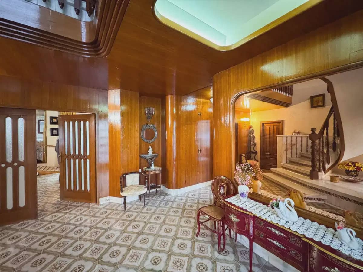 7 bedroom Villa for sale in Elda - € 395,000 (Ref: 9897095)