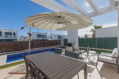 3 sypialnia Willa na sprzedaż w Vistabella, Orihuela - 449 900 € (Ref: 9897097)