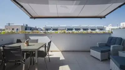 2 makuuhuone Kattohuoneisto myytävänä paikassa Playa Flamenca, Orihuela mukana uima-altaan - 449 000 € (Ref: 9897099)