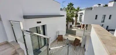 3 quarto Moradia para venda em Orihuela Costa - 449 950 € (Ref: 9897100)