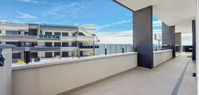 3 slaapkamer Strandappartement te koop in Playa Flamenca met zwembad - € 450.000 (Ref: 9897104)
