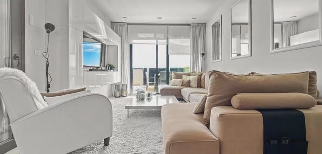 3 slaapkamer Strandappartement te koop in Playa Flamenca, Orihuela met zwembad - € 450.000 (Ref: 9897104)