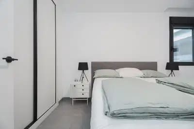 3 slaapkamer Penthouse te koop in Gran Alacant met zwembad - € 435.000 (Ref: 9897108)