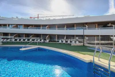 3 slaapkamer Penthouse te koop in Gran Alacant met zwembad - € 435.000 (Ref: 9897108)