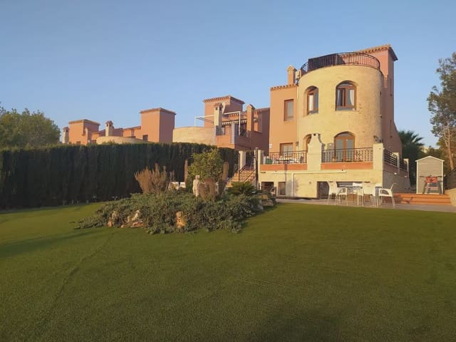 4 makuuhuone Huvila myytävänä paikassa San Miguel de Salinas - 449 000 € (Ref: 9897109)