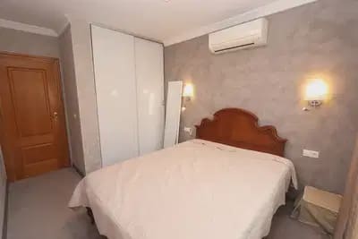 Pareado de 3 habitaciones en Torrevieja en venta - 445.000 € (Ref: 9897110)