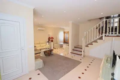 Pareado de 3 habitaciones en Torrevieja en venta - 445.000 € (Ref: 9897110)