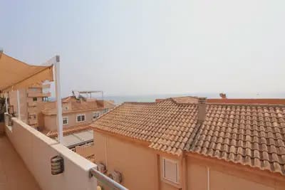 Pareado de 3 habitaciones en Torrevieja en venta - 445.000 € (Ref: 9897110)