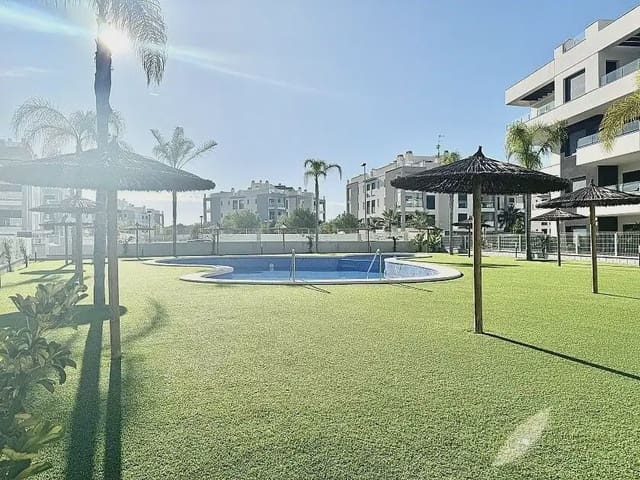 3 soverom Penthouse til salgs i Villamartin, Orihuela med svømmebasseng - € 389 000 (Ref: 9900910)