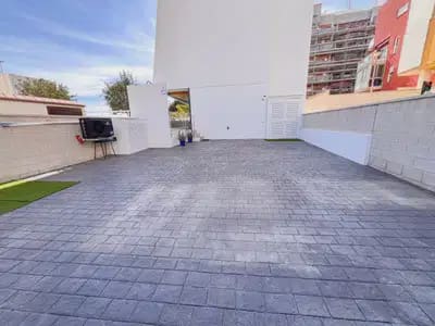 3 sovrum Lägenhet till salu i Guardamar del Segura - 399 000 € (Ref: 9914862)