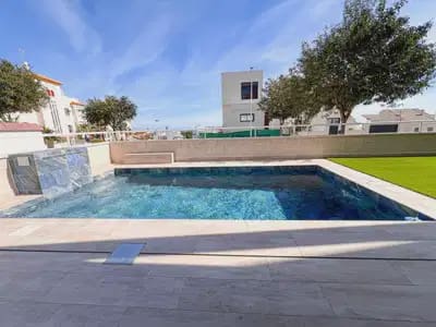 3 sovrum Lägenhet till salu i Guardamar del Segura - 399 000 € (Ref: 9914862)