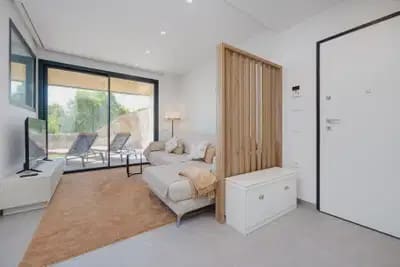 2 makuuhuone Huoneisto myytävänä paikassa Las Colinas Golf mukana uima-altaan - 449 000 € (Ref: 9914863)