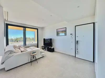 2 makuuhuone Huoneisto myytävänä paikassa Las Colinas Golf mukana uima-altaan - 425 000 € (Ref: 9914864)