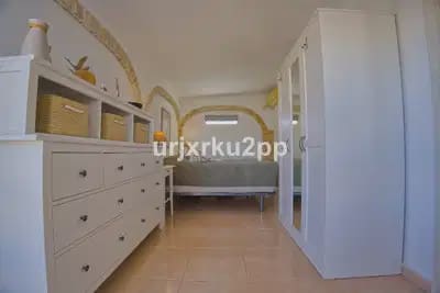 3 makuuhuone Huvila myytävänä paikassa Torrevieja - 449 000 € (Ref: 9914865)