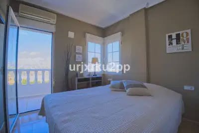 3 makuuhuone Huvila myytävänä paikassa Torrevieja - 449 000 € (Ref: 9914865)