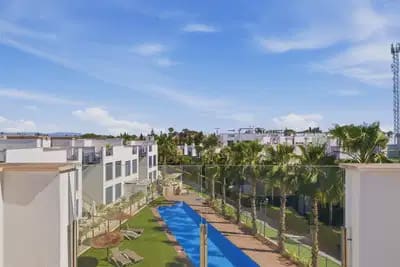 3 soveværelse Villa til salg i Orihuela Costa med swimmingpool garage - € 429.000 (Ref: 9914866)