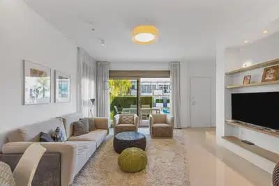3 soverom Hus til salgs i Ciudad Quesada med svømmebasseng - € 395 000 (Ref: 9914874)