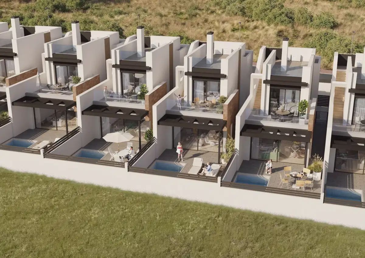 Apartamento de 2 habitaciones en Torrevieja en venta con piscina garaje - 274.900 € (Ref: 9932613)
