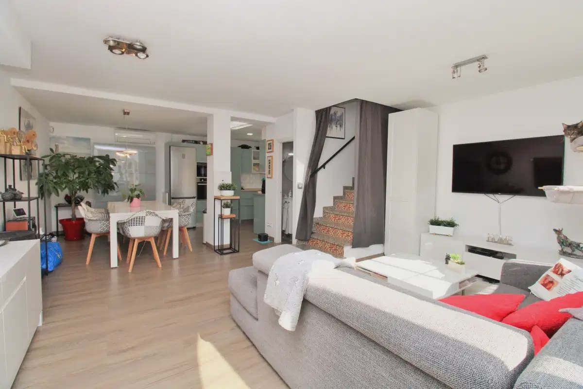 2 Zimmer Haus zu verkaufen in Villamartin mit Pool - 279.900 € (Ref: 9932635)