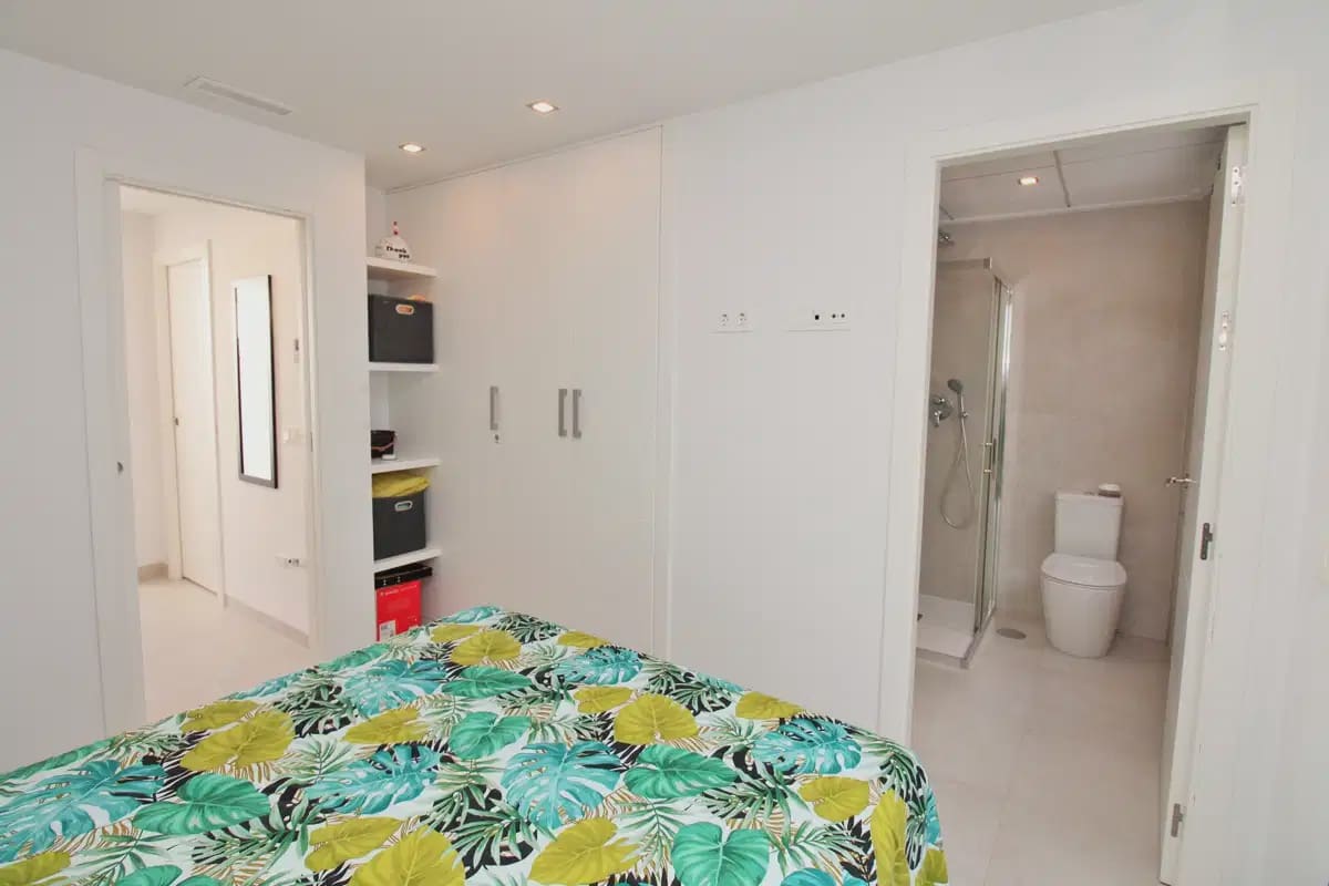 2 quarto Casa em Banda para venda em Villamartin com piscina - 294 990 € (Ref: 9932636)