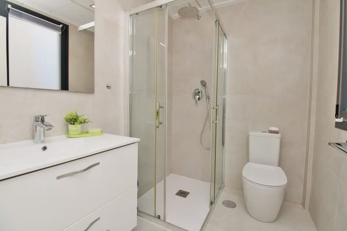 2 quarto Casa em Banda para venda em Villamartin com piscina - 294 990 € (Ref: 9932636)