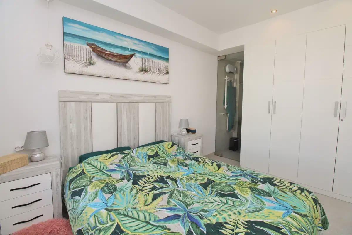 2 quarto Casa em Banda para venda em Villamartin com piscina - 294 990 € (Ref: 9932636)