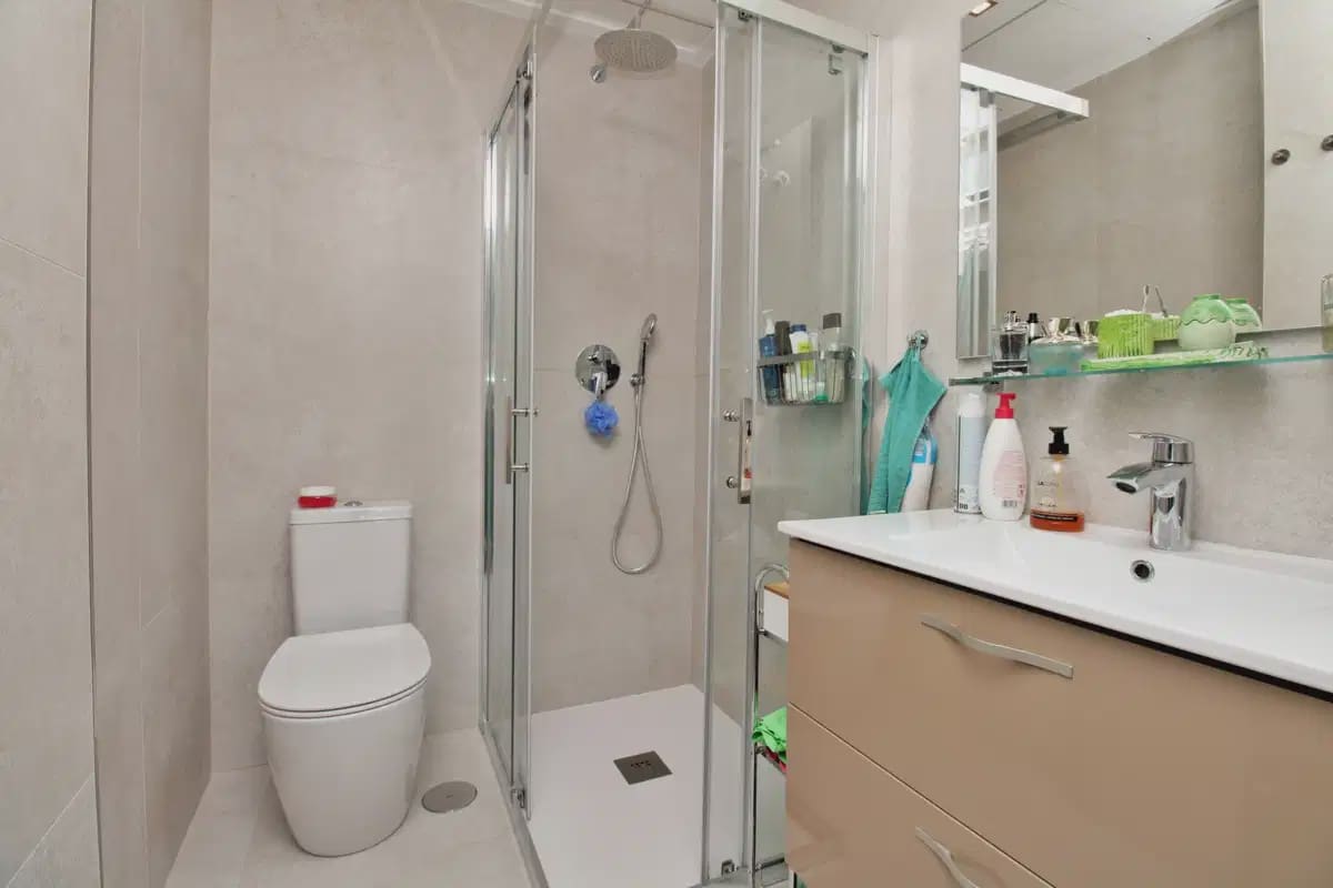 2 quarto Casa em Banda para venda em Villamartin com piscina - 294 990 € (Ref: 9932636)