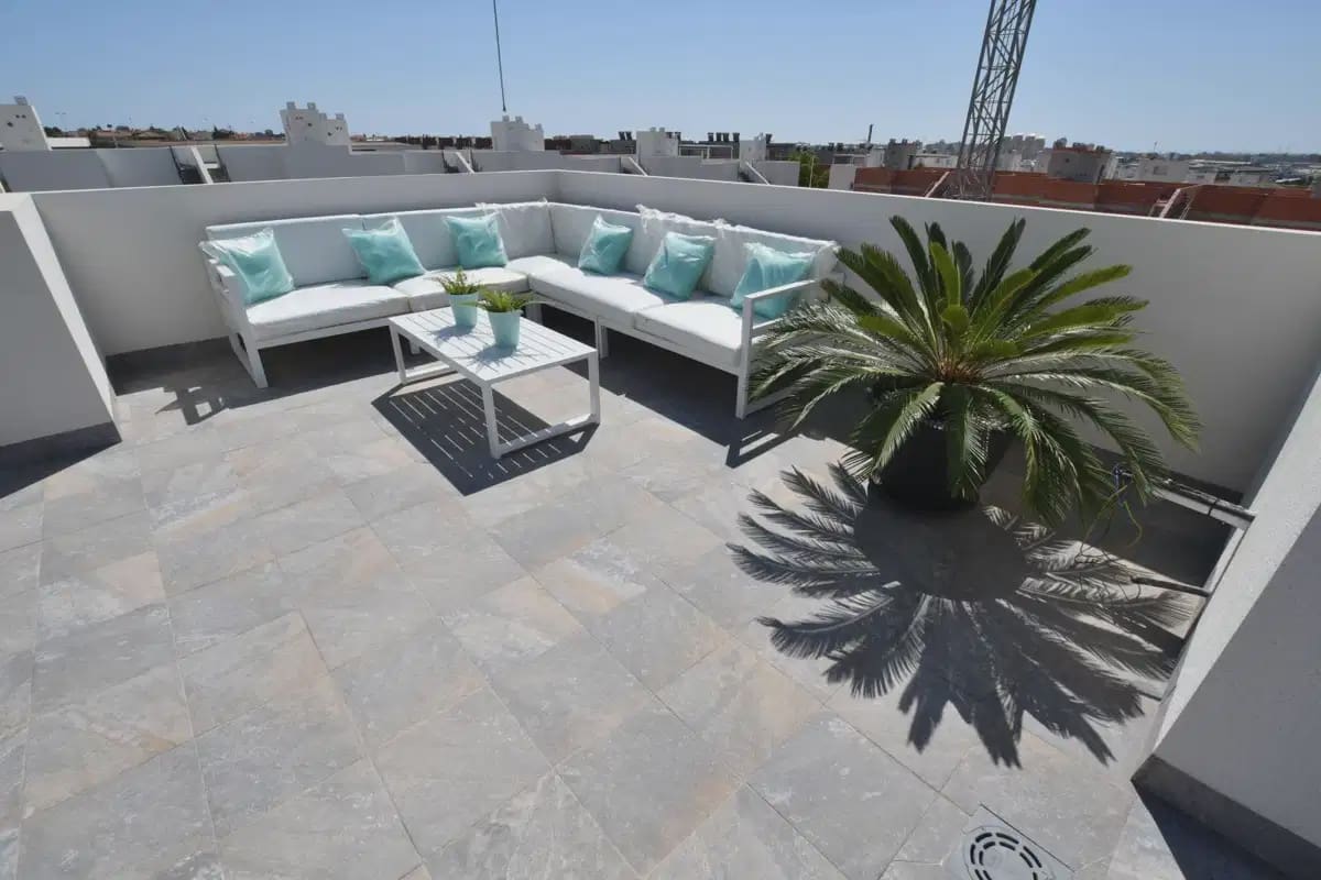 3 sypialnia Bungalow na sprzedaż w San Miguel de Salinas z basenem - 272 152 € (Ref: 9932647)