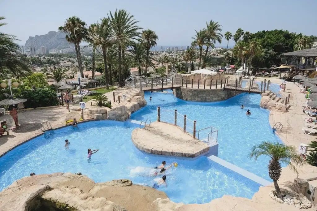 2 camera da letto Bungalow in vendita in Calpe / Calp con piscina garage - 270.000 € (Rif: 9932657)