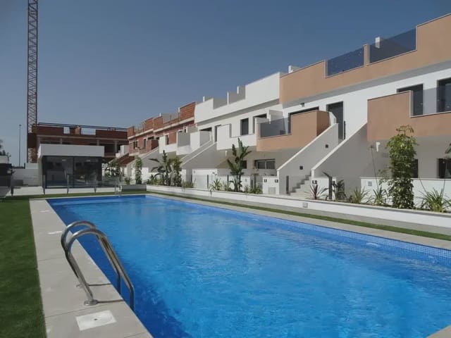 3 soverom Bungalow til salgs i Pilar de la Horadada ciudad, Pilar de la Horadada med svømmebasseng garasje - € 295 000 (Ref: 9932658)